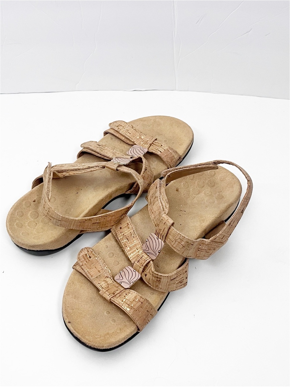VIONIC Amber Adjustable Straps Bead Details Sandals Size 11 Comfort Orthaheel